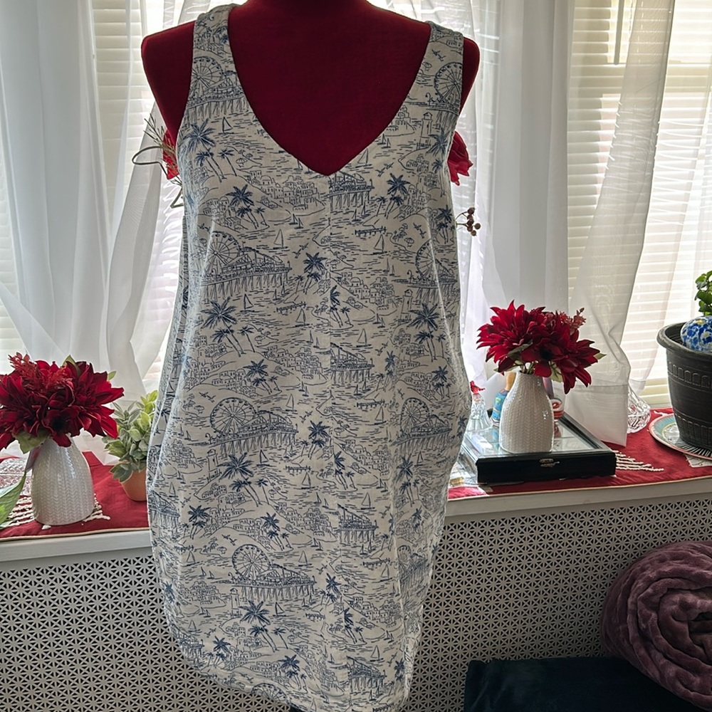 Old Navy fully lined dress